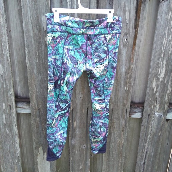 Lululemon print leggings mesh inserts zip pockets - Picture 5 of 8